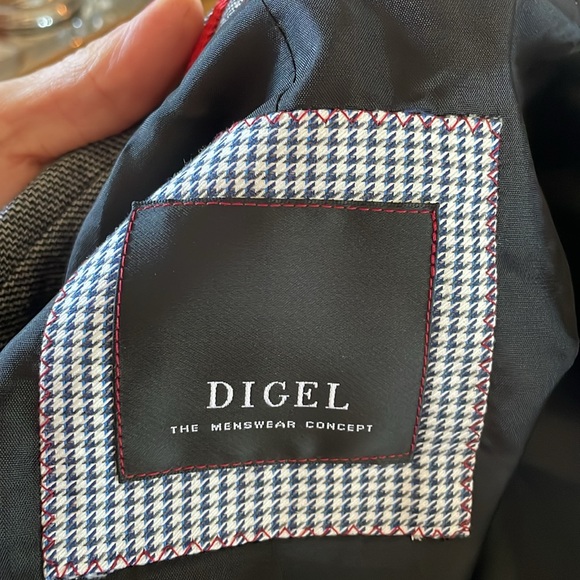 Digel Elton blazer in like new condition - Picture 3 of 11